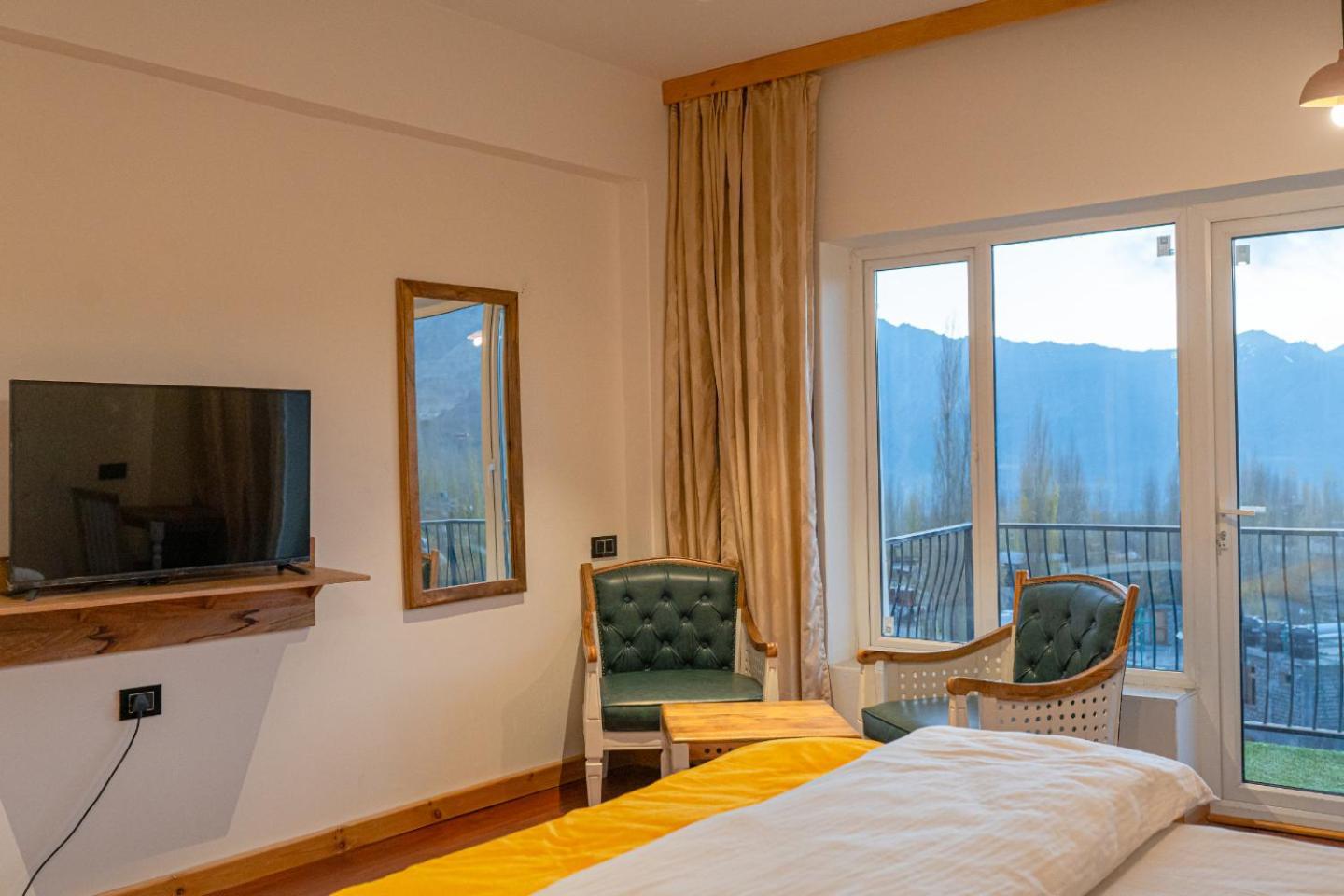 Hotel El Castello Leh Extérieur photo